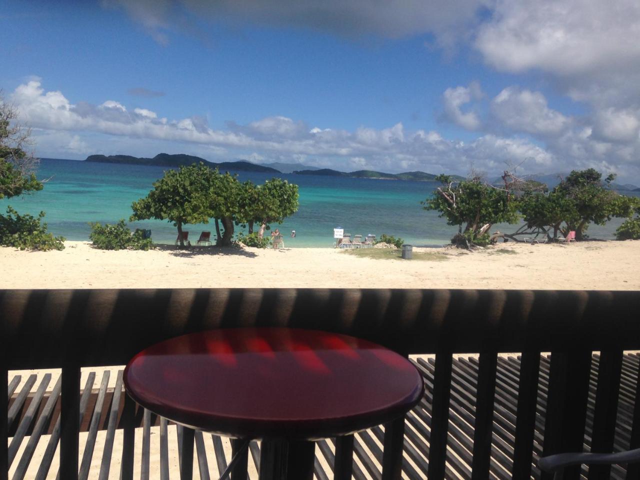 Luxury Beachfront - One Step To Sapphire Beach East End  Exterior foto